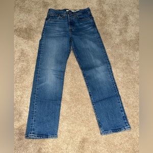 Levi wedgie straight jean size 24 inseam 28